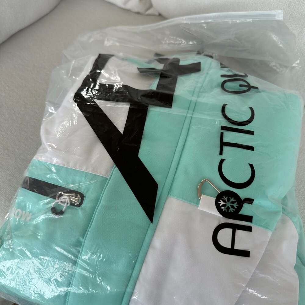 Turquoise ski jacket - Picture 4 of 4